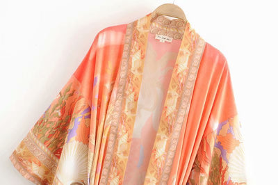 NÉLIA – Lång kimono med havstryck & sjöjungfrumotiv